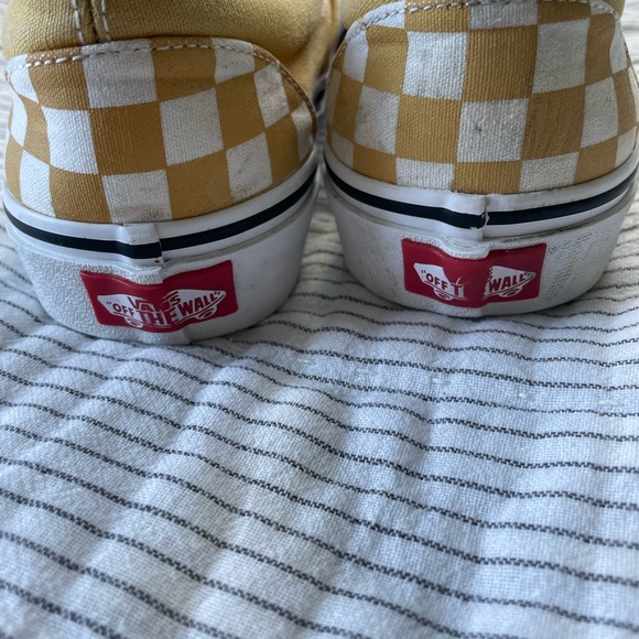 Vans Size 7.5 Men 9 Women - Picture 3 of 4